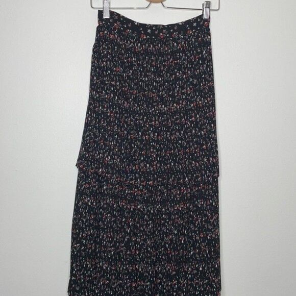 Fame and Partners Womens Size 2 Maxi Pleated Floral Print Skirt - Picture 2 of 10